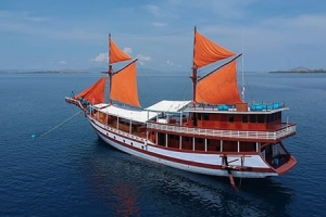 2 Days Carnaby Komodo Cruise