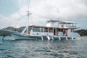 Bajo Sunset, Komodo Private Cruise