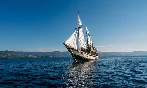 Komodo Island Boat Tour